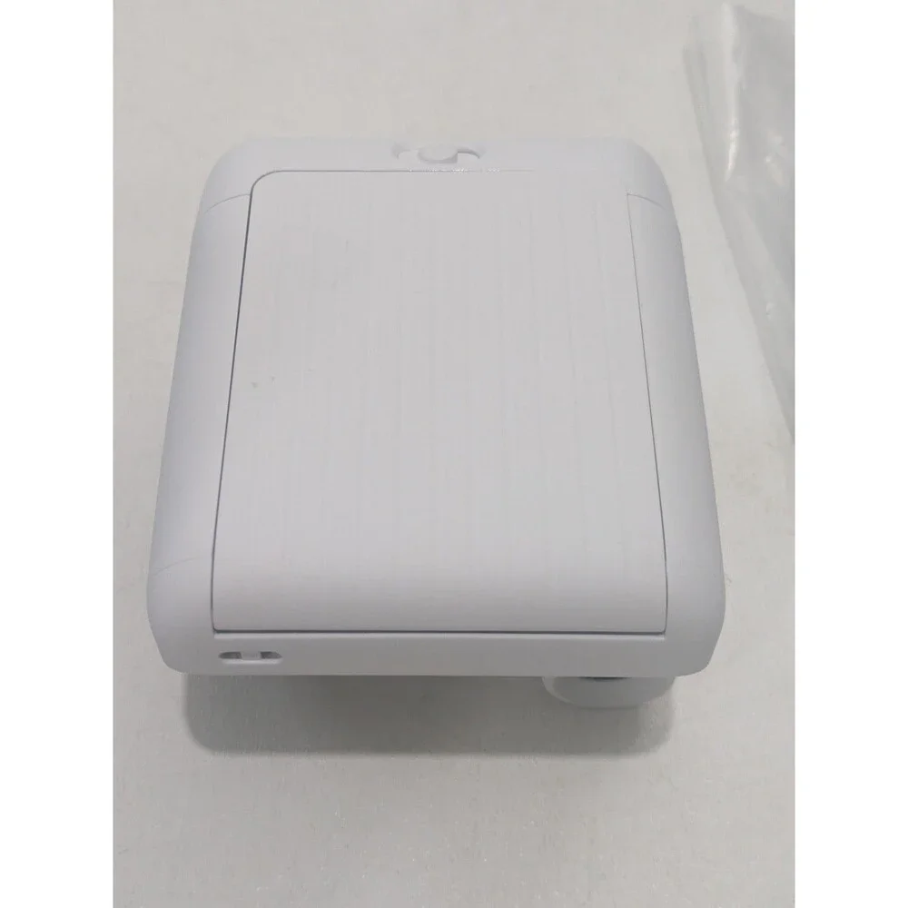 Polaroid Go Instant Mini Camera White